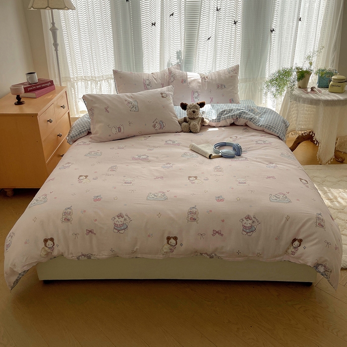 91家纺网 家纺一手货源 找家纺 瑞莱 2025新款开学季全棉纯棉萌趣印花四件套 甜品小狗