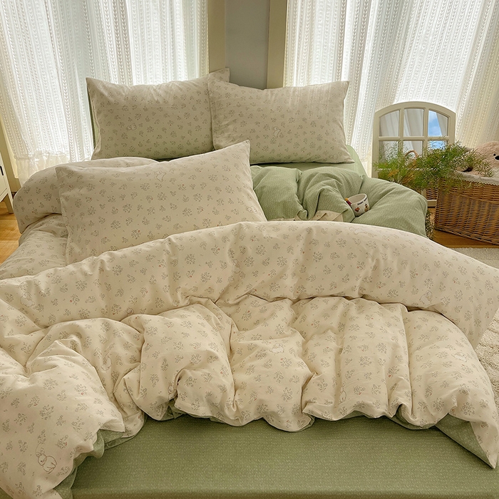 91家纺网 家纺一手货源 找家纺 瑞莱 2025新款开学季全棉纯棉萌趣印花四件套 兔兔紫罗兰