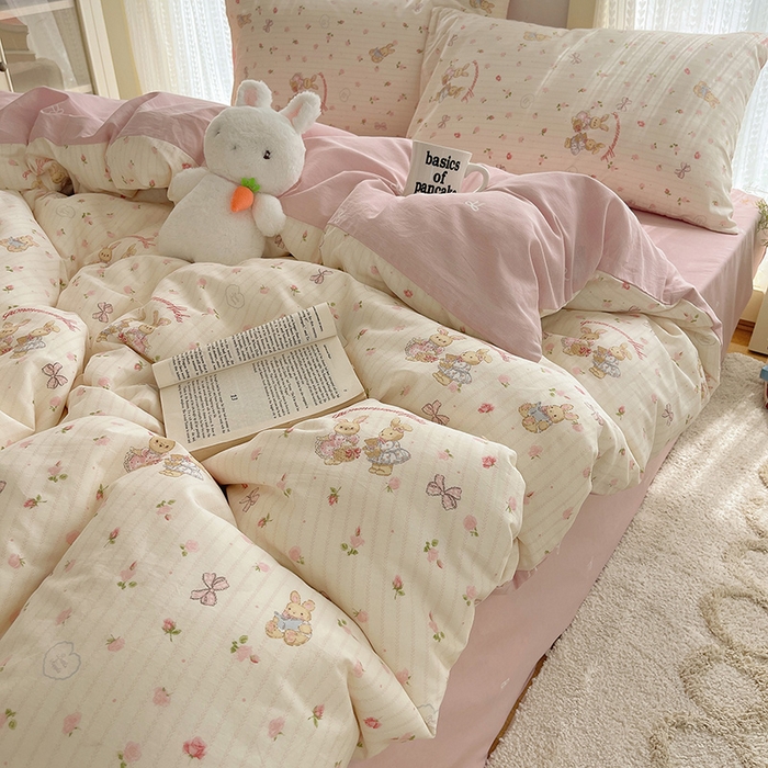 91家纺网 家纺一手货源 找家纺 瑞莱 2025新款开学季全棉纯棉萌趣印花四件套 甜蜜纪念日