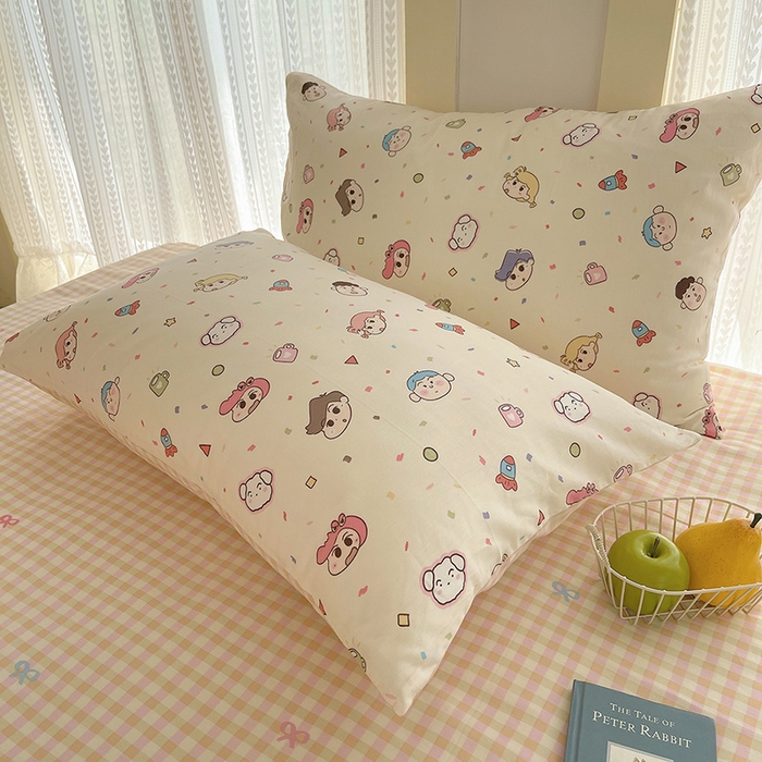 91家纺网 家纺一手货源 找家纺 瑞莱 2025新款开学季全棉纯棉萌趣印花四件套 糖果幼儿园