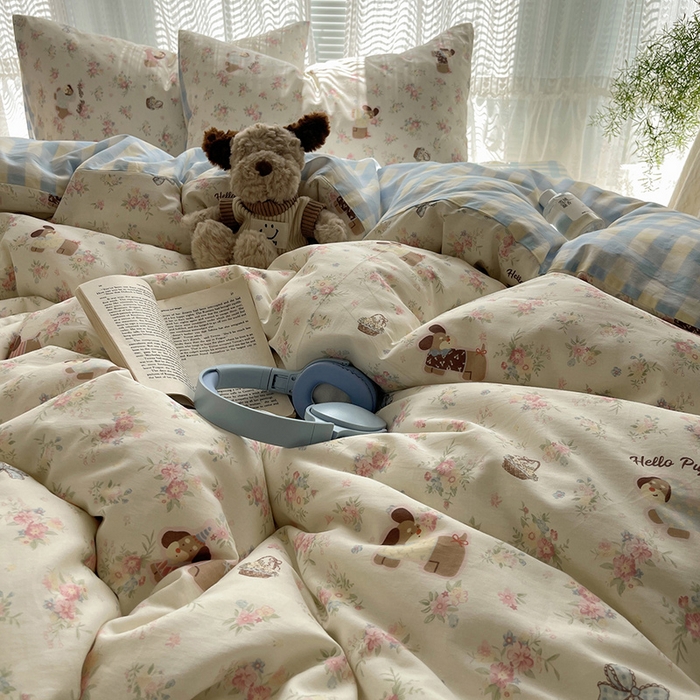 91家纺网 家纺一手货源 找家纺 瑞莱 2025新款开学季全棉纯棉萌趣印花四件套 花田小狗