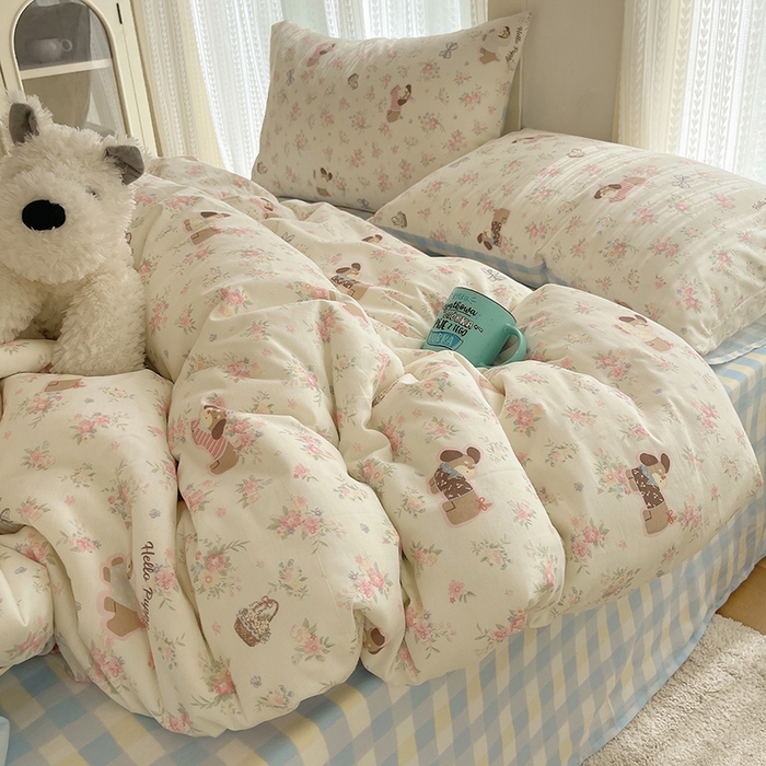 91家纺网 家纺一手货源 找家纺 瑞莱 2025新款开学季全棉纯棉萌趣印花四件套 花田小狗