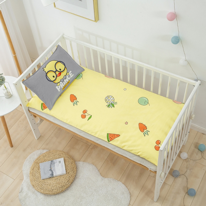 91家纺网 家纺一手货源 找家纺 2025新品全棉大版幼儿园三件套儿童被褥六件套宝宝午睡入园婴儿床床上用品 快乐小鸡