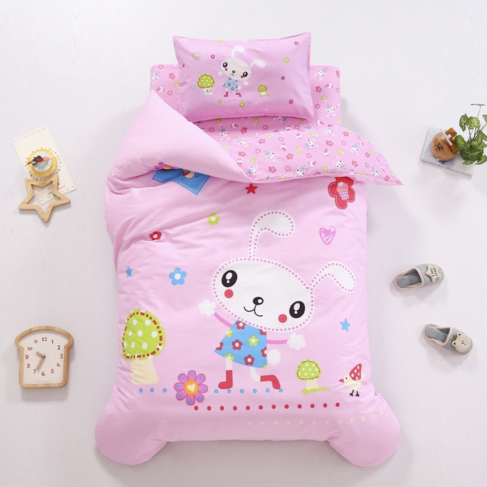 91家纺网 家纺一手货源 找家纺 2025新品全棉大版幼儿园三件套儿童被褥六件套宝宝午睡入园婴儿床床上用品 兔宝宝