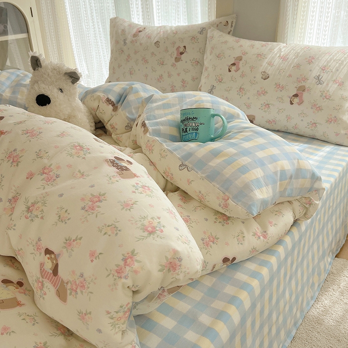 91家纺网 家纺一手货源 找家纺 瑞莱 2025新款开学季全棉纯棉萌趣印花四件套 花田小狗