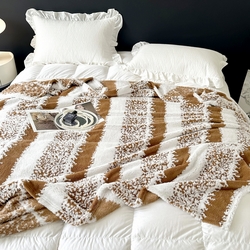 91家纺网 家纺一手货源 找家纺 （总）春妮家纺 2025新款阳离子塔芙绒舒棉绒毛毯,塔芙-茶棕,塔芙-玫红,塔芙-米黄,塔芙-浅灰,塔芙-清绿,塔芙-桃粉,塔芙-雾黑,塔芙-幽蓝