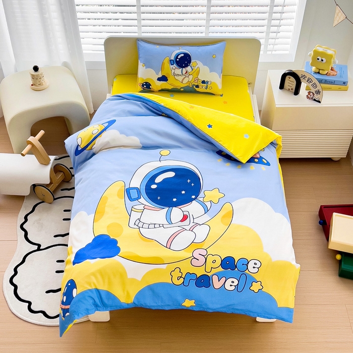 91家纺网 家纺一手货源 找家纺 2025新品全棉大版幼儿园三件套儿童被褥六件套宝宝午睡入园婴儿床床上用品 遨游宇宙