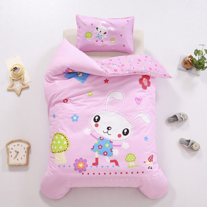 91家纺网 家纺一手货源 找家纺 2025新品全棉大版幼儿园三件套儿童被褥六件套宝宝午睡入园婴儿床床上用品 兔宝宝