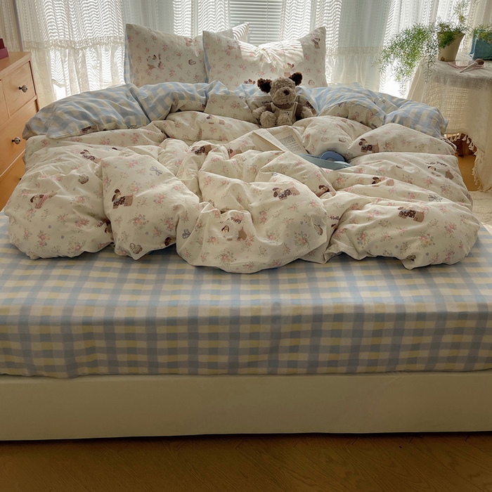 91家纺网 家纺一手货源 找家纺 瑞莱 2025新款开学季全棉纯棉萌趣印花四件套 花田小狗