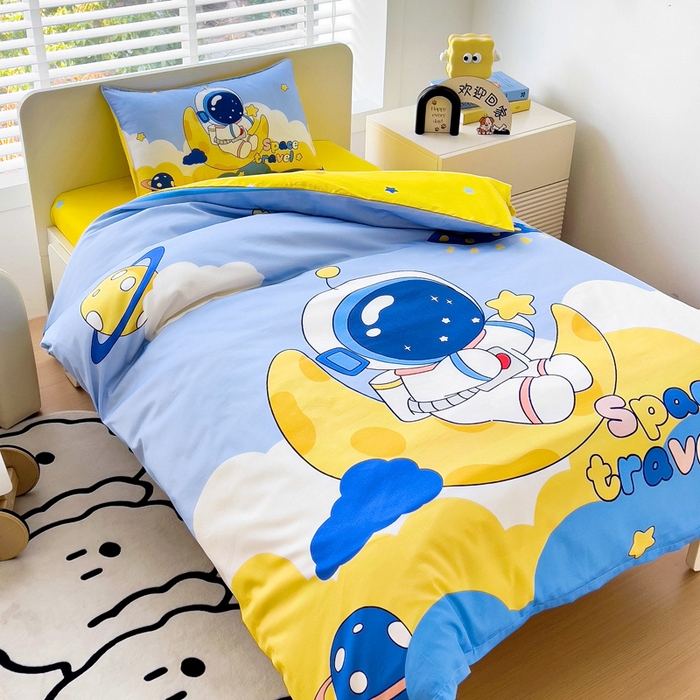 91家纺网 家纺一手货源 找家纺 2025新品全棉大版幼儿园三件套儿童被褥六件套宝宝午睡入园婴儿床床上用品 遨游宇宙