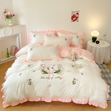 易禾家纺 2025新款韩版小清新毛巾绣水洗棉四件套学生宿舍三件套铃兰小兔系列（专板花型） 铃兰小兔-奶白粉