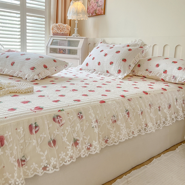 91家纺网 家纺一手货源 找家纺 麒豆豆 2025新款泡泡棉印花床笠 甜心草莓