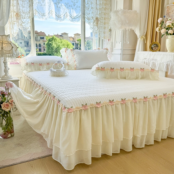 91家纺网 家纺一手货源 找家纺 虹星家纺 2025新款玫瑰花语全棉纯棉床裙三件套单床裙床裙单件 玫瑰花语-皓月白