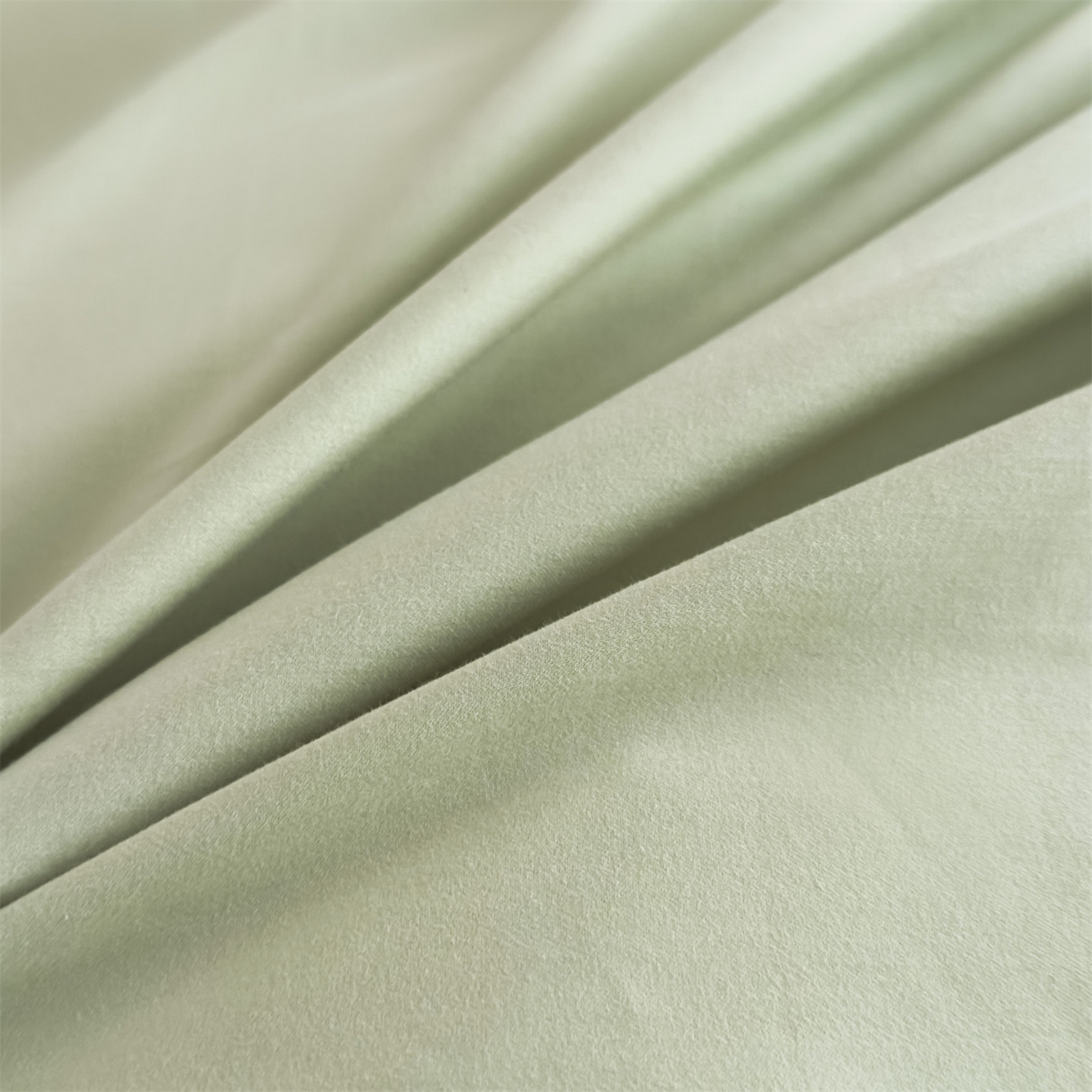 91家纺网 家纺一手货源 找家纺 曼秀琳家纺 2025秋冬新款超柔60s贡缎磨毛刺绣款套件四件套 平安喜乐-澡泽绿