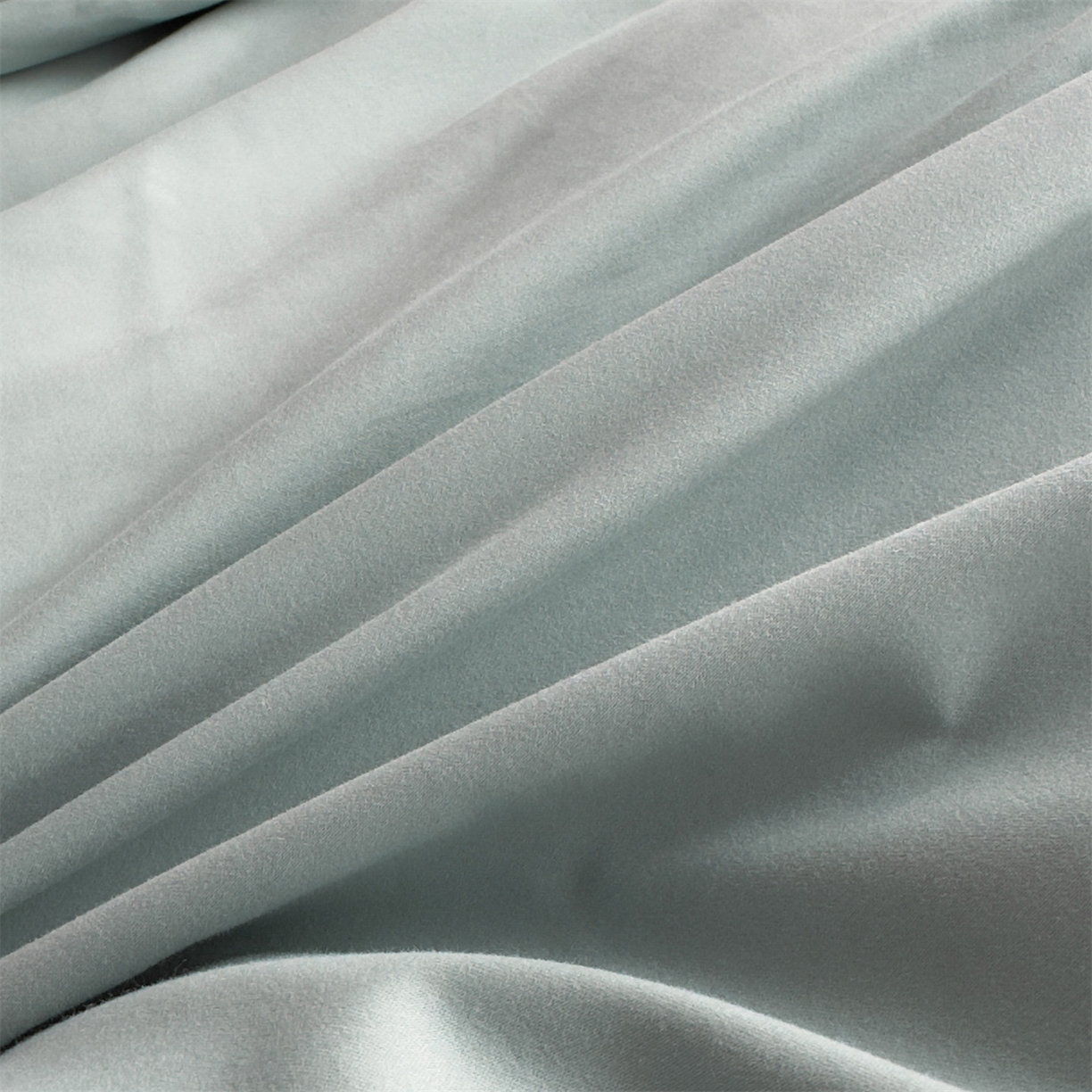 91家纺网 家纺一手货源 找家纺 曼秀琳家纺 2025秋冬新款超柔60s贡缎磨毛刺绣款套件四件套 平安喜乐-苍色