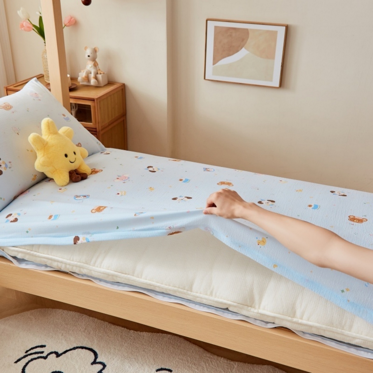 91家纺网 家纺一手货源 找家纺 梦镜家纺 2025新款A类云感水洗棉印花床褥 生日宴会-蓝