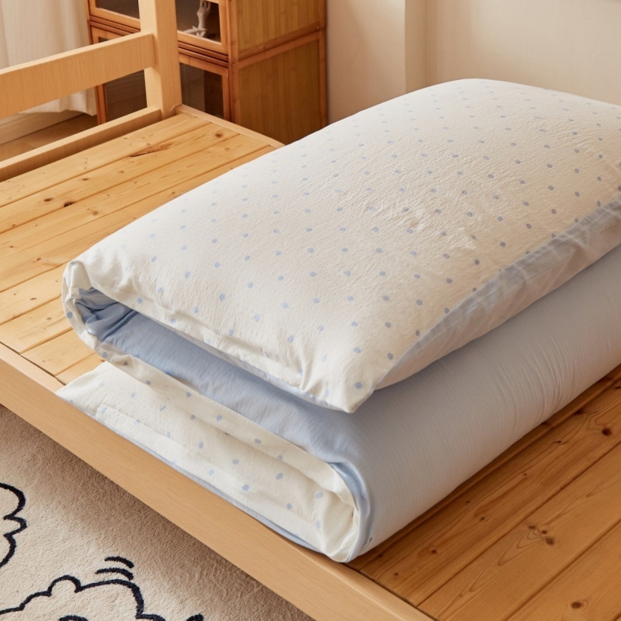 91家纺网 家纺一手货源 找家纺 梦镜家纺 2025新款A类云感水洗棉印花床褥 海盐汤圆