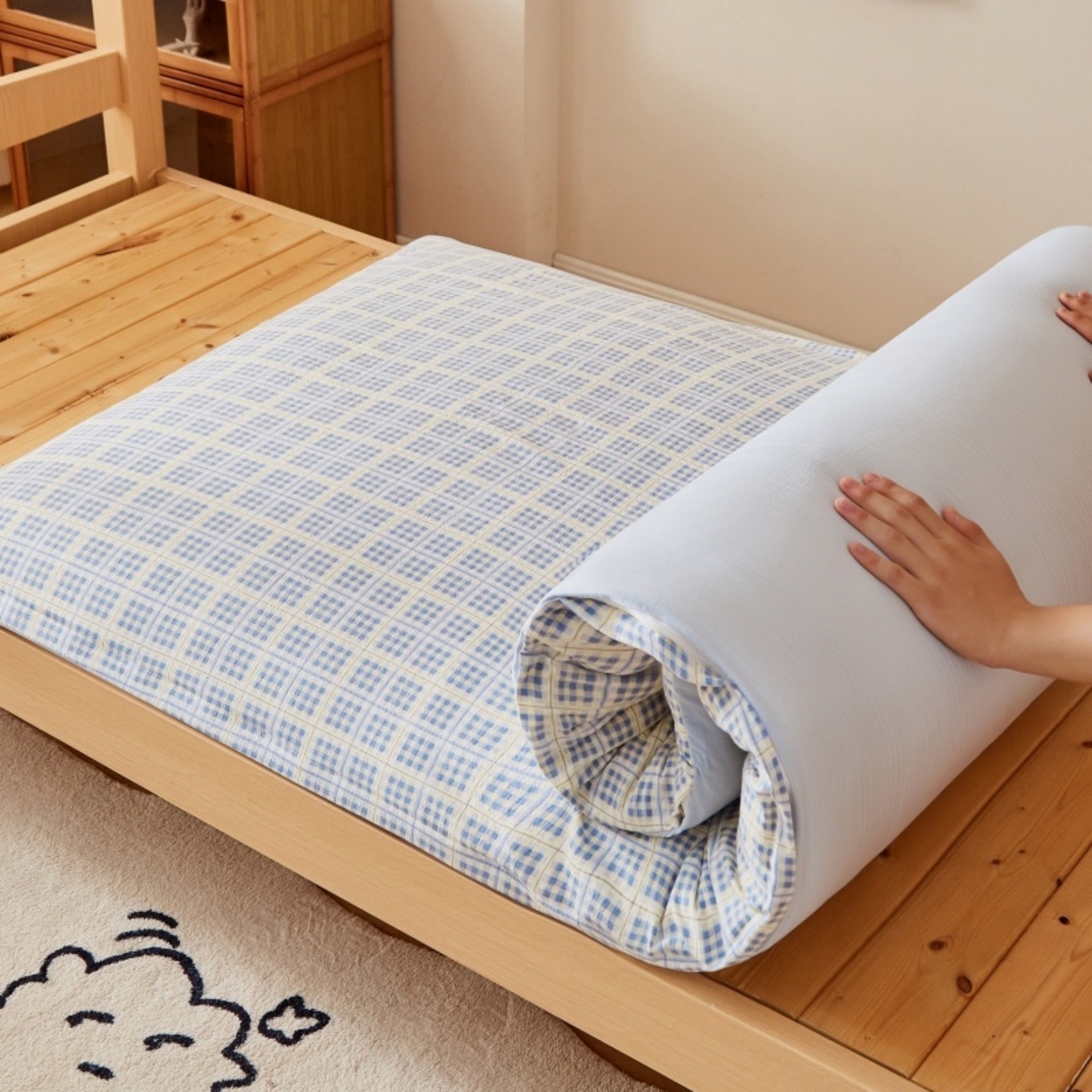 91家纺网 家纺一手货源 找家纺 梦镜家纺 2025新款A类云感水洗棉印花床褥 银河