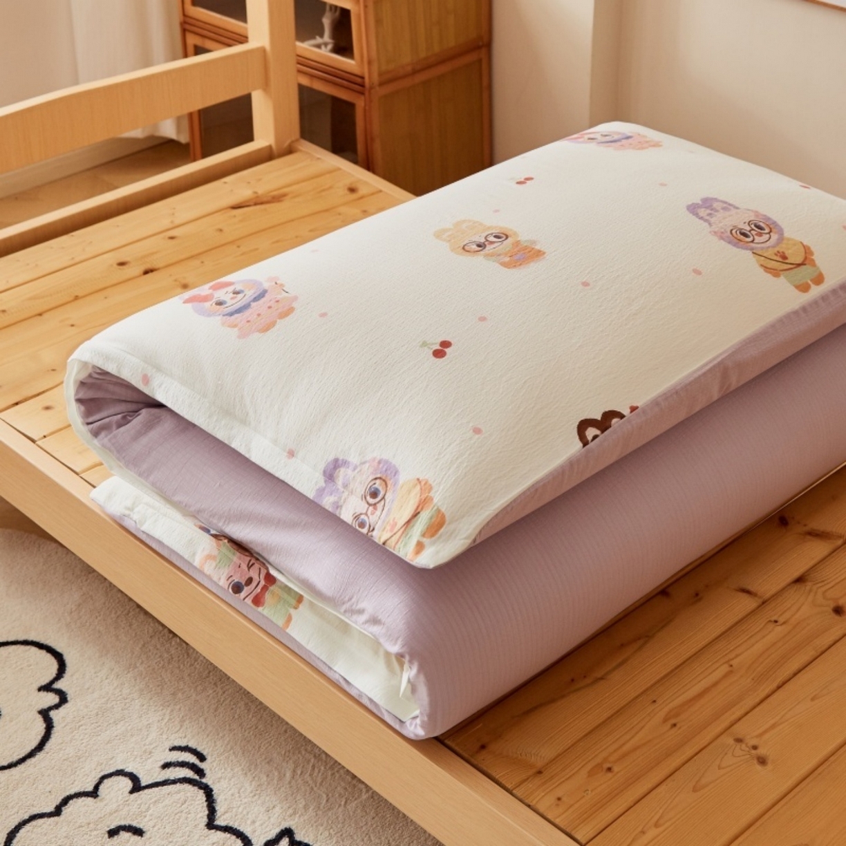 91家纺网 家纺一手货源 找家纺 梦镜家纺 2025新款A类云感水洗棉印花床褥 拉布大王