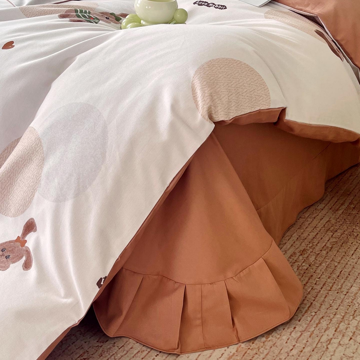 91家纺网 家纺一手货源 找家纺 帅露家纺 2025新款升级疆大白全棉加厚生态磨毛四件套 彼得兔