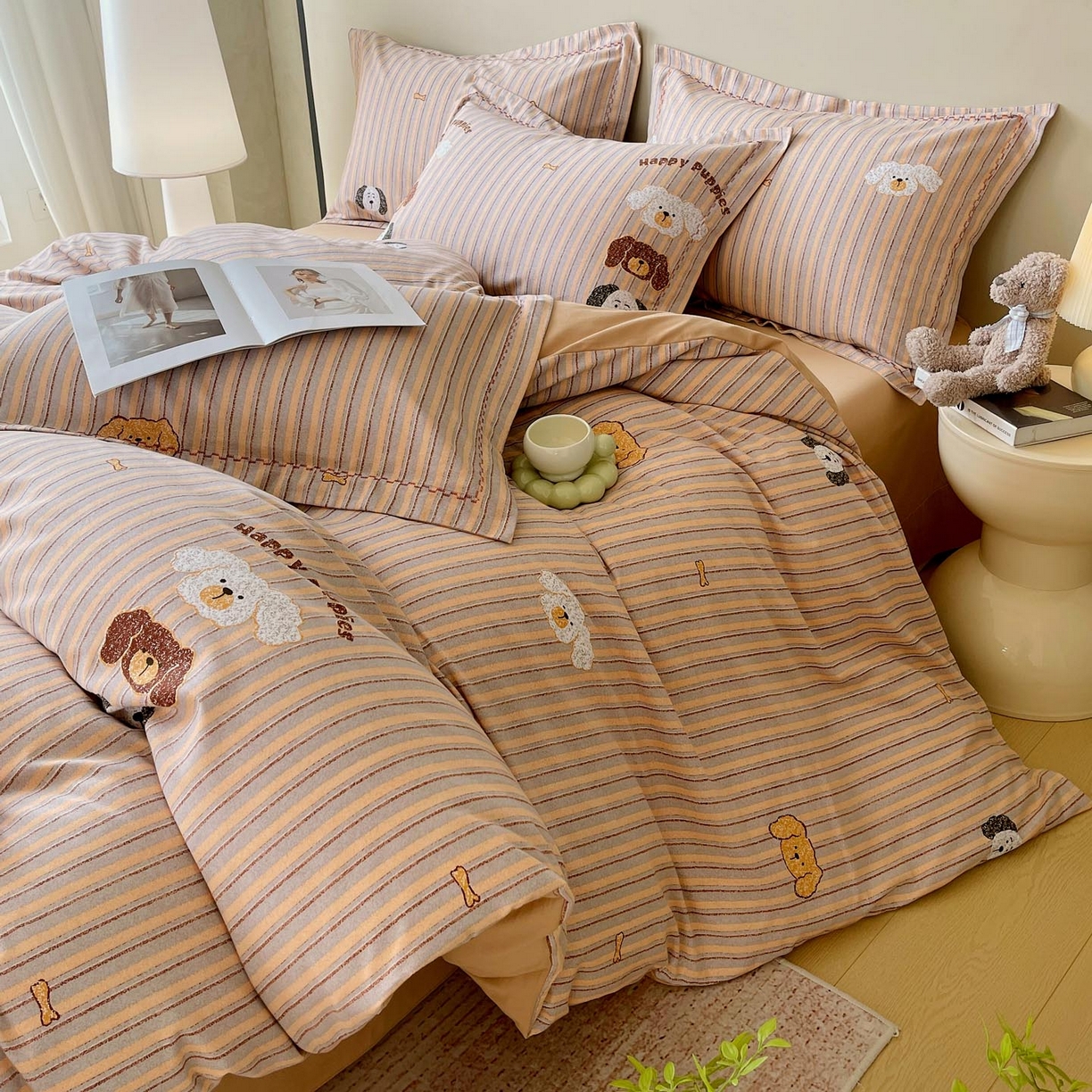 91家纺网 家纺一手货源 找家纺 帅露家纺 2025新款升级疆大白全棉加厚生态磨毛四件套 彩虹小狗