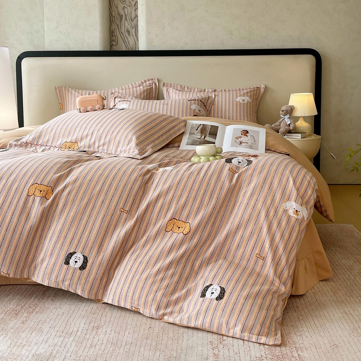 91家纺网 家纺一手货源 找家纺 帅露家纺 2025新款升级疆大白全棉加厚生态磨毛四件套 彩虹小狗