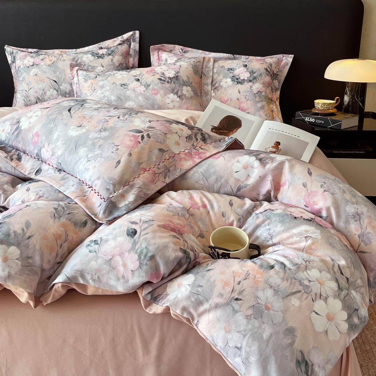 91家纺网 家纺一手货源 找家纺 帅露家纺 2025新款升级疆大白全棉加厚生态磨毛四件套 朝歌-粉