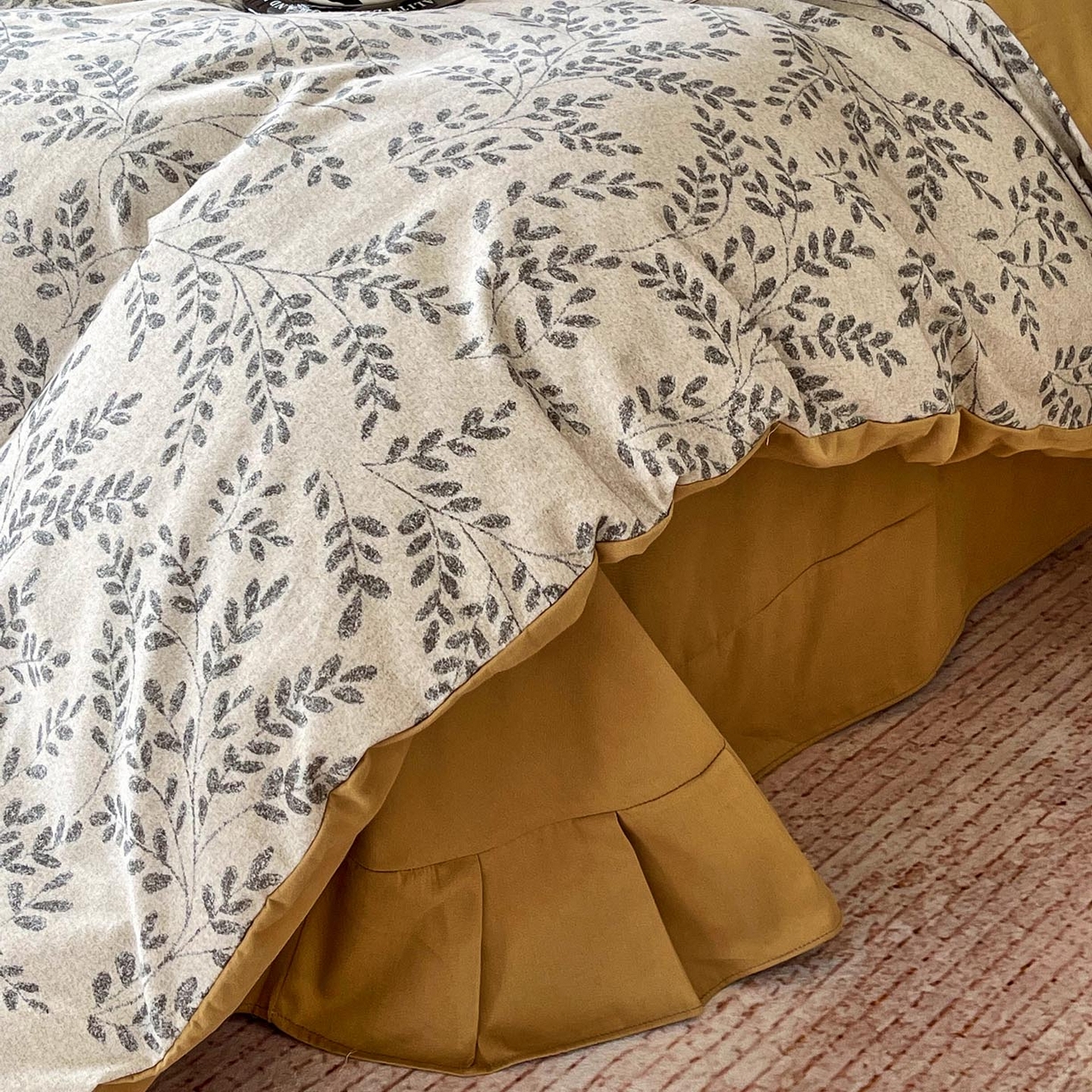 91家纺网 家纺一手货源 找家纺 帅露家纺 2025新款升级疆大白全棉加厚生态磨毛四件套 合叶