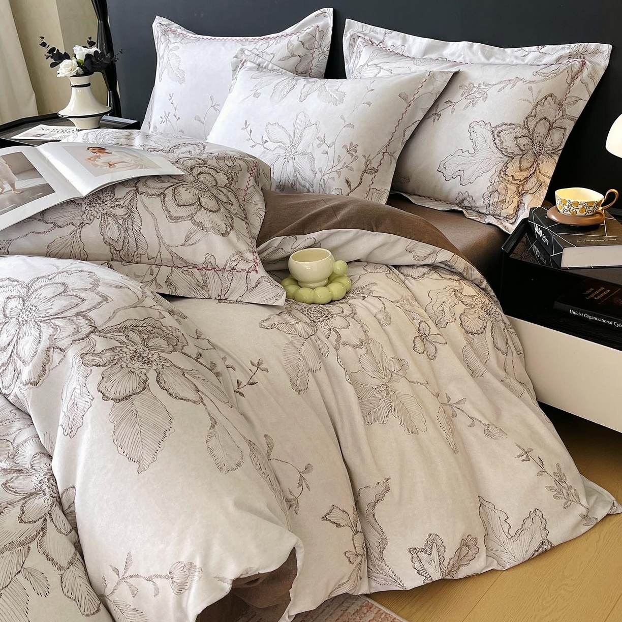 91家纺网 家纺一手货源 找家纺 帅露家纺 2025新款升级疆大白全棉加厚生态磨毛四件套 镜花水月