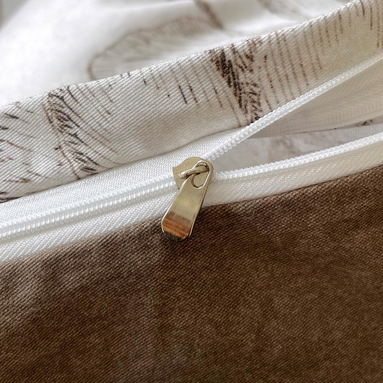 91家纺网 家纺一手货源 找家纺 帅露家纺 2025新款升级疆大白全棉加厚生态磨毛四件套 镜花水月