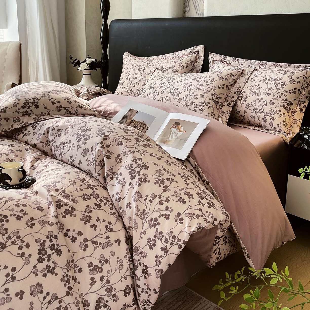 91家纺网 家纺一手货源 找家纺 帅露家纺 2025新款升级疆大白全棉加厚生态磨毛四件套 南枝-咖