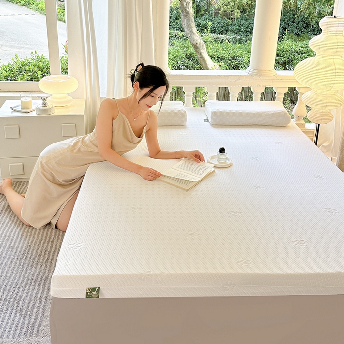 91家纺网 家纺一手货源 找家纺 美丽折家纺 2025新款A级一体成型纯天然乳胶床垫 95D进口水洗天然胶（送内套和外套） 枫叶款