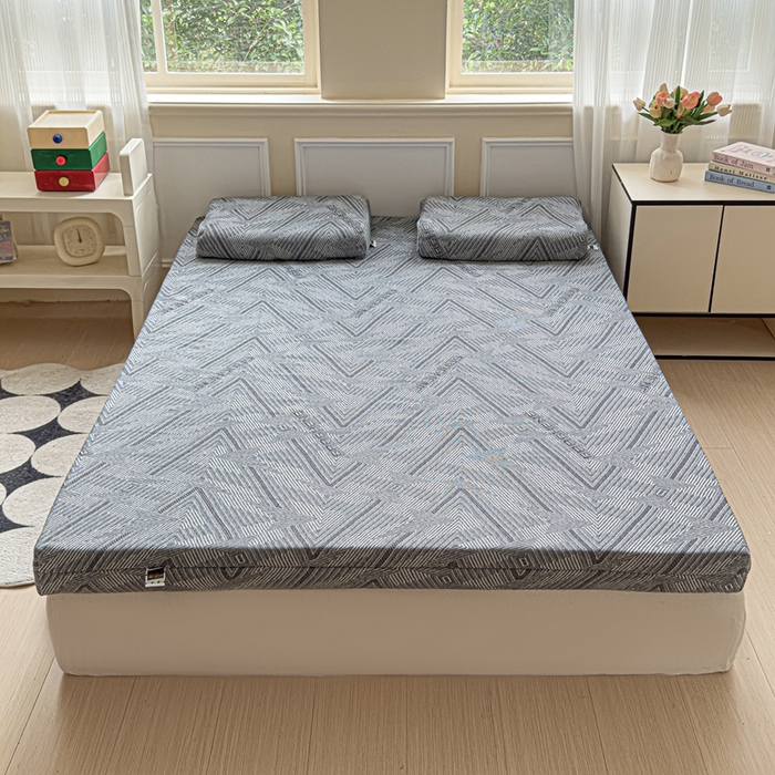 91家纺网 家纺一手货源 找家纺 美丽折家纺 2025新款A级一体成型纯天然乳胶床垫 95D进口水洗天然胶（送内套和外套） 肌理纹