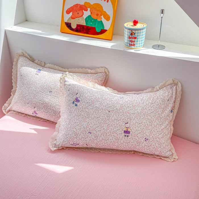 91家纺网 家纺一手货源 找家纺 （总）森璐家纺 2025新款亲肤舒适云感双层纱镂空花边四件套