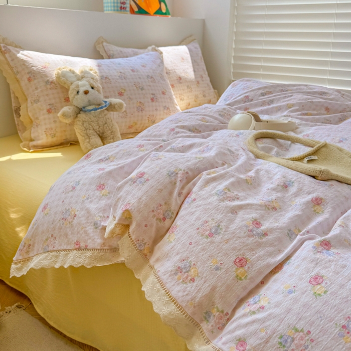 91家纺网 家纺一手货源 找家纺 （总）森璐家纺 2025新款亲肤舒适云感双层纱镂空花边四件套