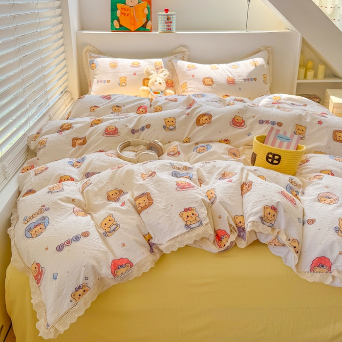 91家纺网 家纺一手货源 找家纺 森璐家纺 2025新款亲肤舒适云感双层纱镂空花边四件套 花边款-奶油熊