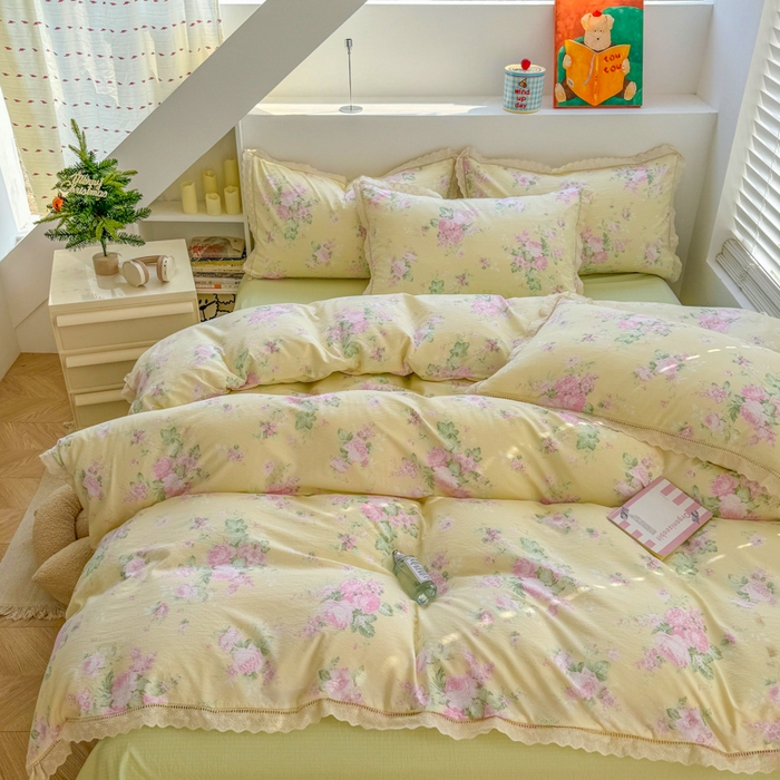 91家纺网 家纺一手货源 找家纺 森璐家纺 2025新款亲肤舒适云感双层纱镂空花边四件套 花边款-安娜花园