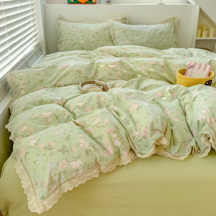 91家纺网 家纺一手货源 找家纺 森璐家纺 2025新款亲肤舒适云感双层纱镂空花边四件套 花边款-绿木槿