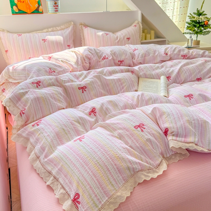 91家纺网 家纺一手货源 找家纺 森璐家纺 2025新款亲肤舒适云感双层纱镂空花边四件套 花边款-精致蝴蝶结