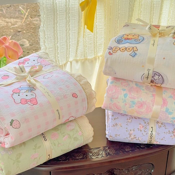 91家纺网 家纺一手货源 找家纺 森璐家纺 2025新款亲肤舒适云感双层纱镂空花边四件套 组合图仅供参考