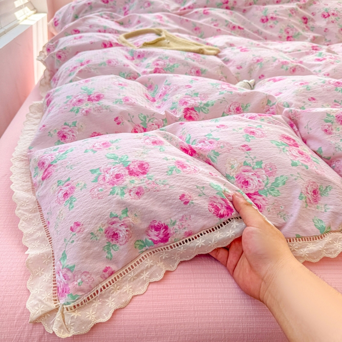 91家纺网 家纺一手货源 找家纺 森璐家纺 2025新款亲肤舒适云感双层纱镂空花边四件套 花边款-蔷薇