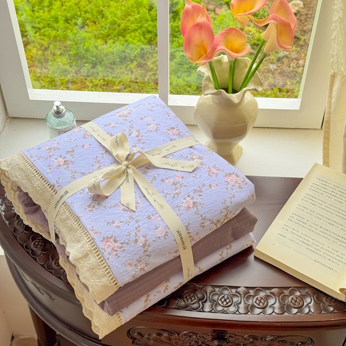 91家纺网 家纺一手货源 找家纺 森璐家纺 2025新款亲肤舒适云感双层纱镂空花边四件套 花边款-紫色花漫