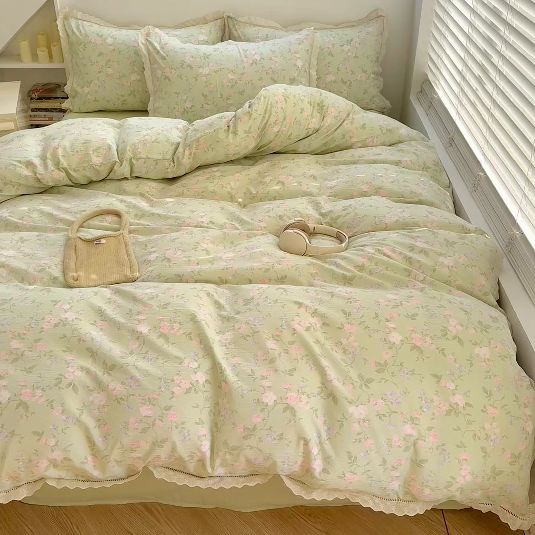 91家纺网 家纺一手货源 找家纺 森璐家纺 2025新款亲肤舒适云感双层纱镂空花边四件套 花边款-绿木槿