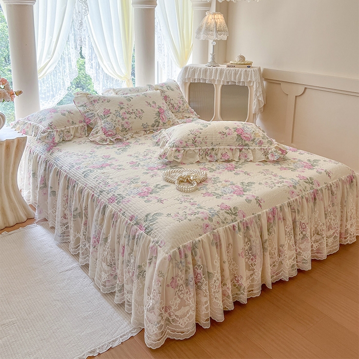 91家纺网 家纺一手货源 找家纺 瑞宝 2025新款法式全棉纯棉印花床裙三件套 可妮露