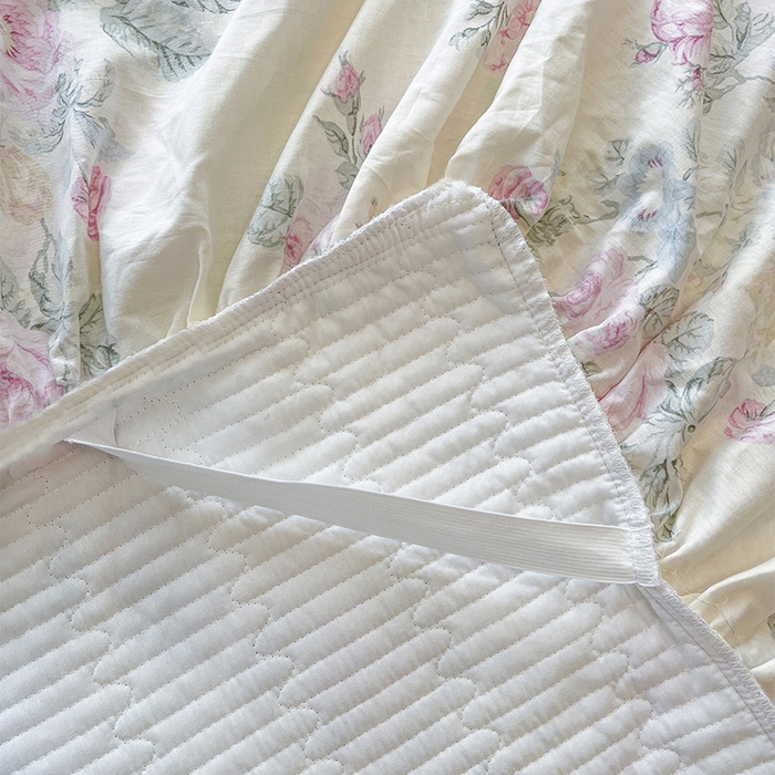 91家纺网 家纺一手货源 找家纺 瑞宝 2025新款法式全棉纯棉印花床裙三件套 可妮露