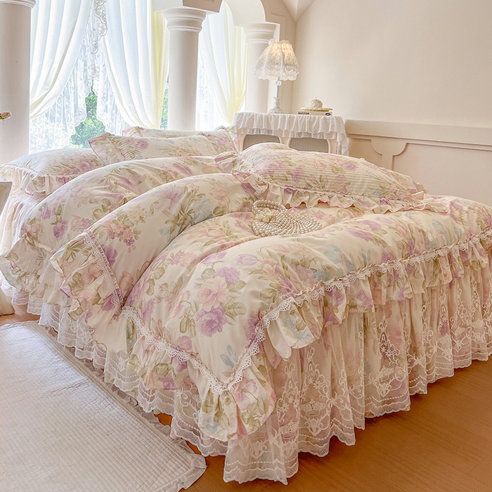 91家纺网 家纺一手货源 找家纺 瑞宝 2025新款法式全棉纯棉印花床裙三件套 紫韵花梦