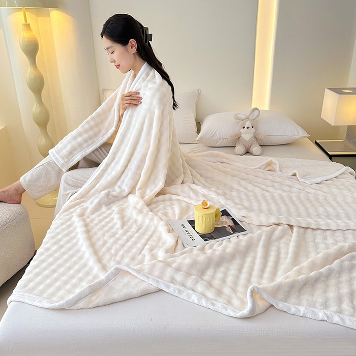 91家纺网 家纺一手货源 找家纺 （总）无瑕家居 2025新款跨境多功能毛毯高克重法莱绒牛奶绒珊瑚绒兔兔绒包边毛毯毯子