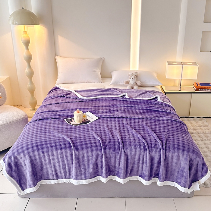 91家纺网 家纺一手货源 找家纺 无瑕家居 2025新款跨境多功能毛毯高克重法莱绒牛奶绒珊瑚绒兔兔绒包边毛毯毯子 兔兔绒-香芋紫