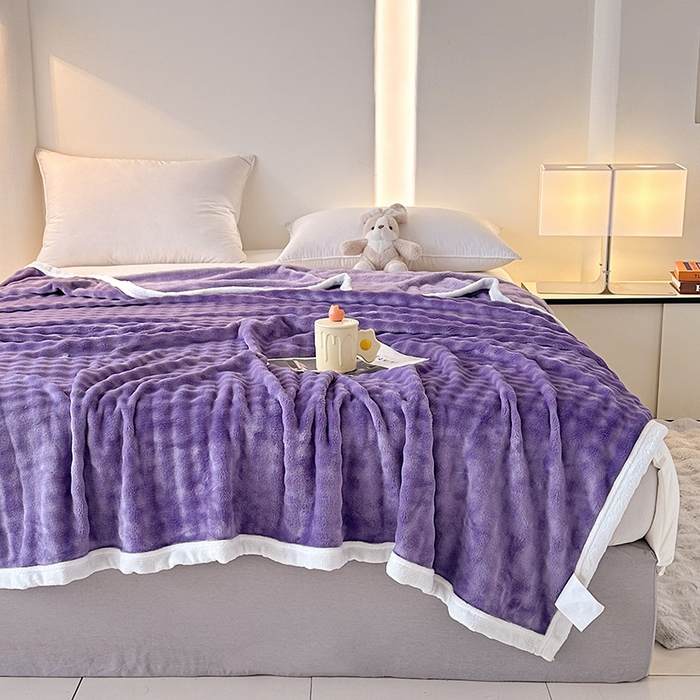 91家纺网 家纺一手货源 找家纺 无瑕家居 2025新款跨境多功能毛毯高克重法莱绒牛奶绒珊瑚绒兔兔绒包边毛毯毯子 兔兔绒-香芋紫