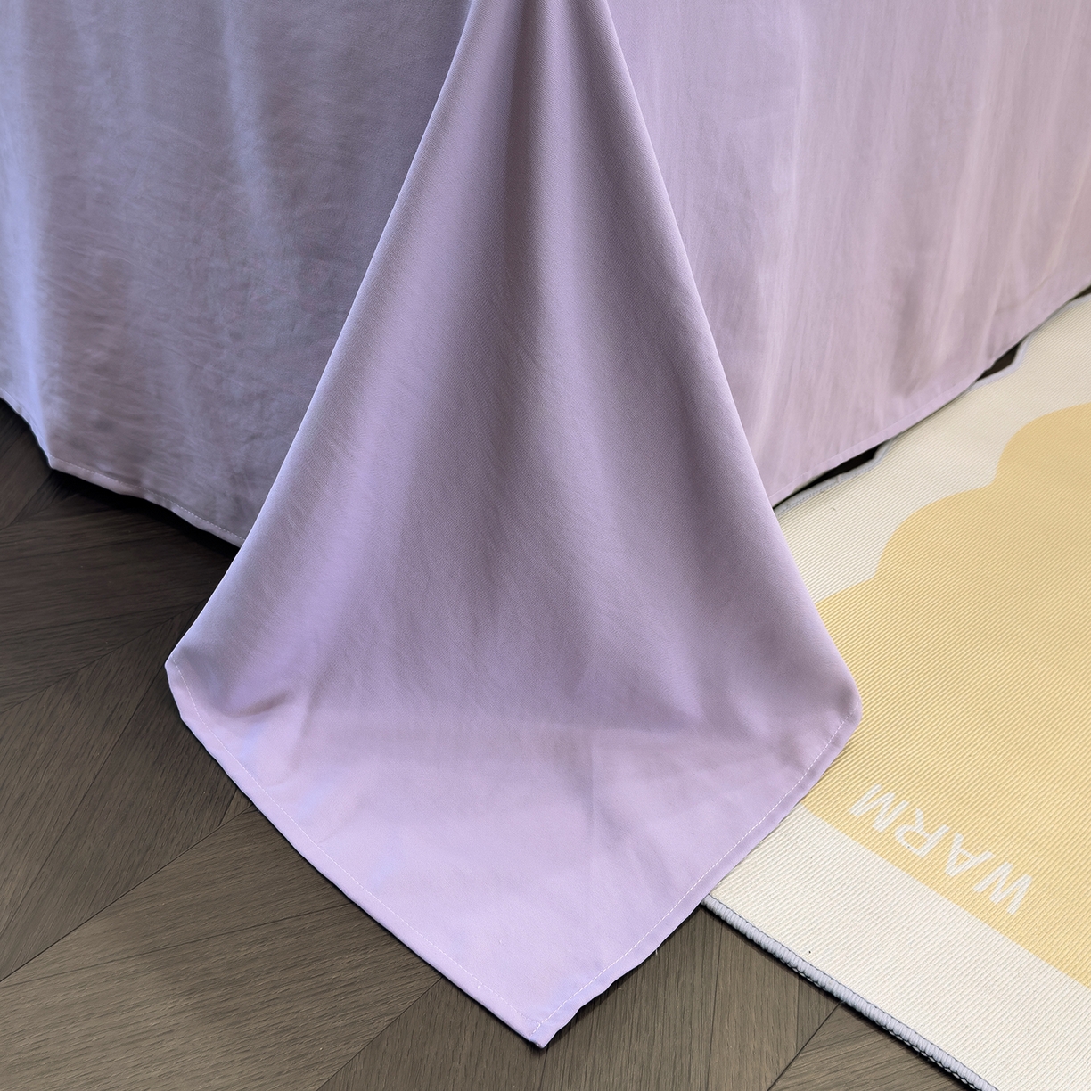 91家纺网 家纺一手货源 找家纺 竹合家纺 2025秋冬新品爆款有氧人字纹提花小清新加厚四件套 花颜